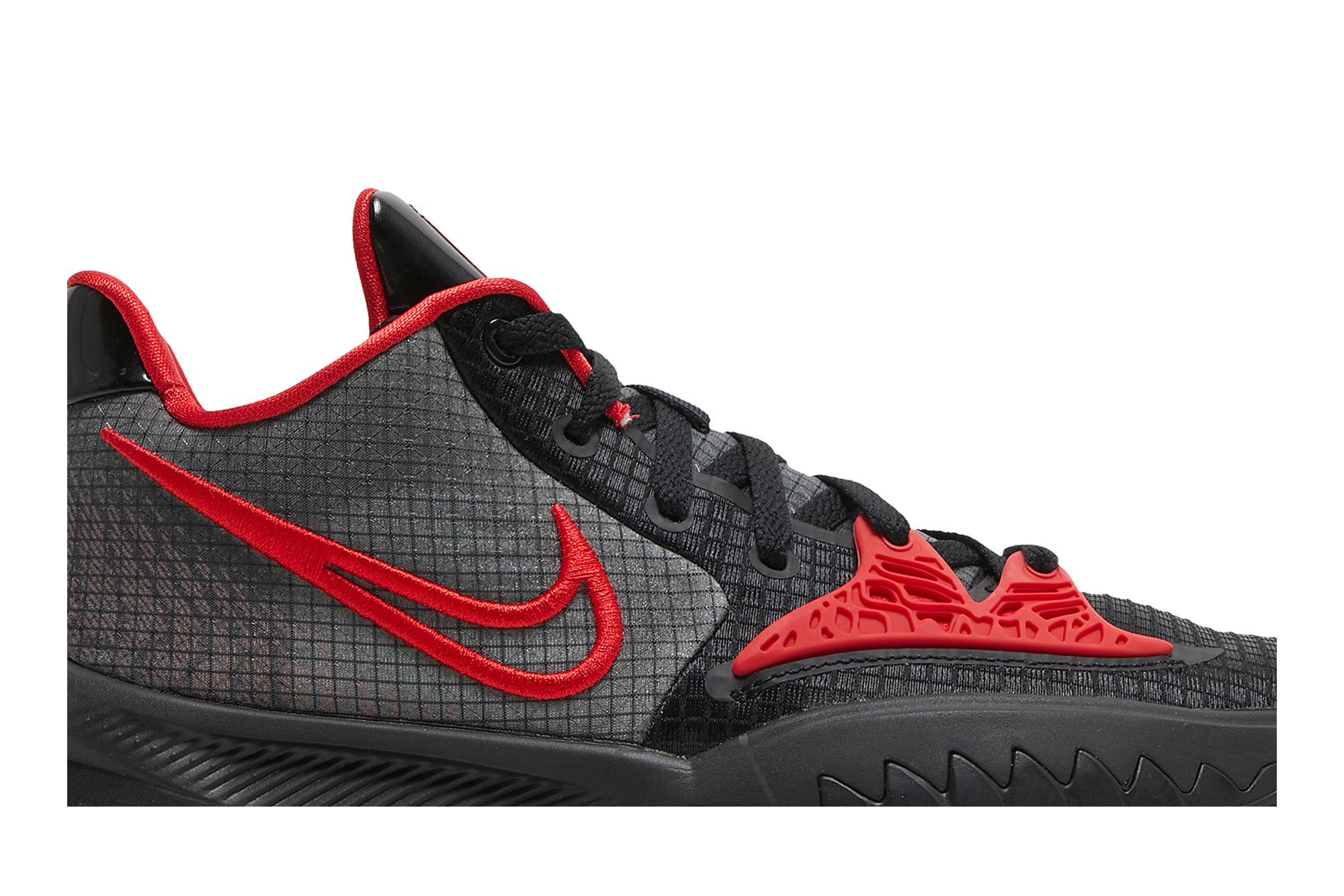 Buy Kyrie Low 4 'Bred' - CW3985 006 | GOAT