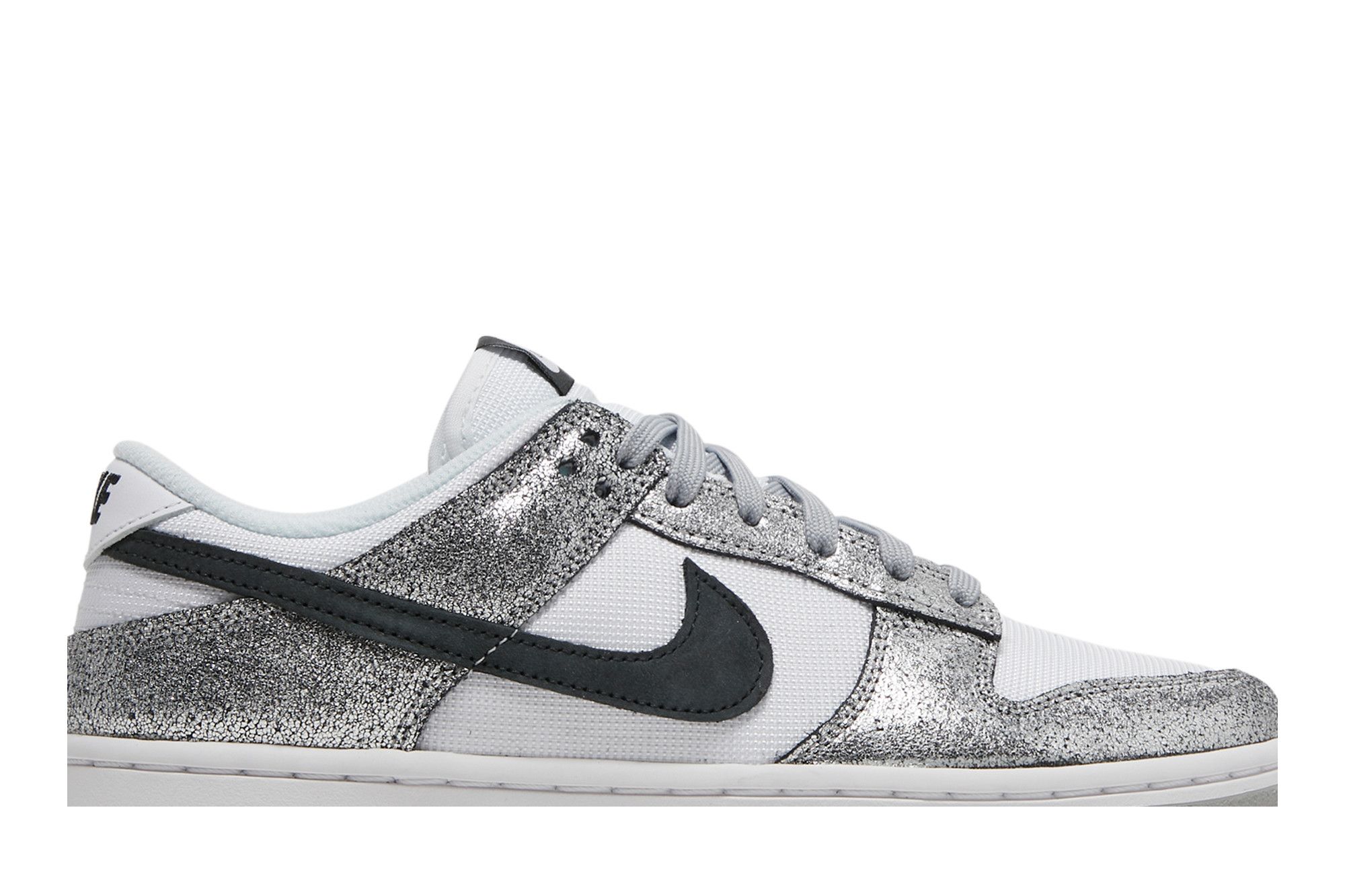 ウィメンズ Nike Dunk Low Golden Gals llic Silver (W) 17672606_36961233_600.jpg