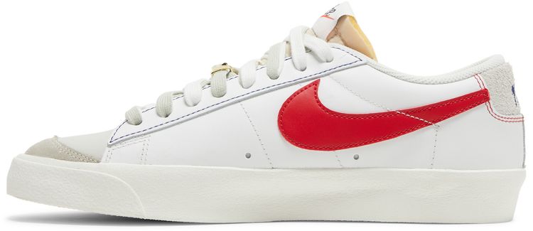 Nike Blazer Low 77 Premium First Use   Light Bone