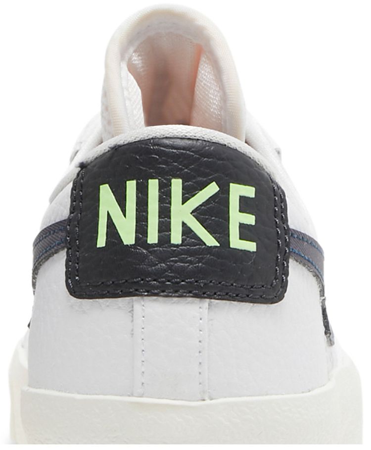 Nike Blazer Low 77 GS Lightning Bolt Swoosh