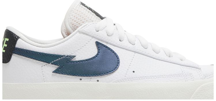 Nike Blazer Low 77 GS Lightning Bolt Swoosh