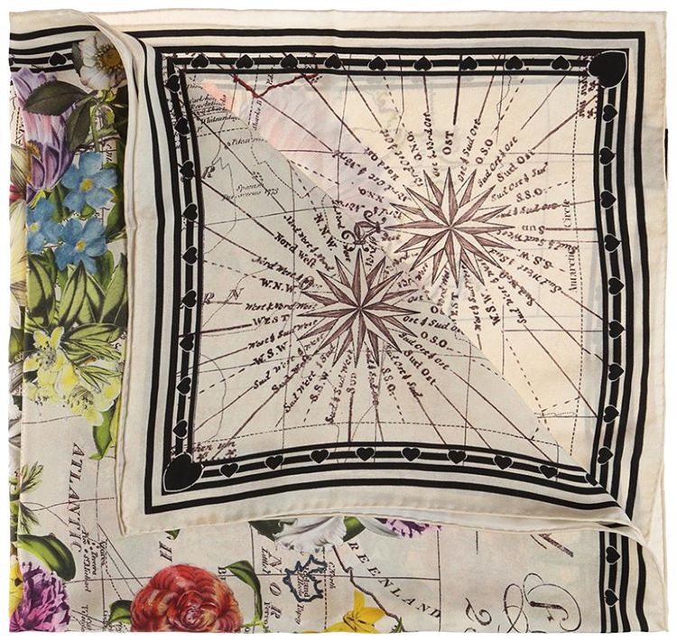 Gucci Patterned Heart Scarf White