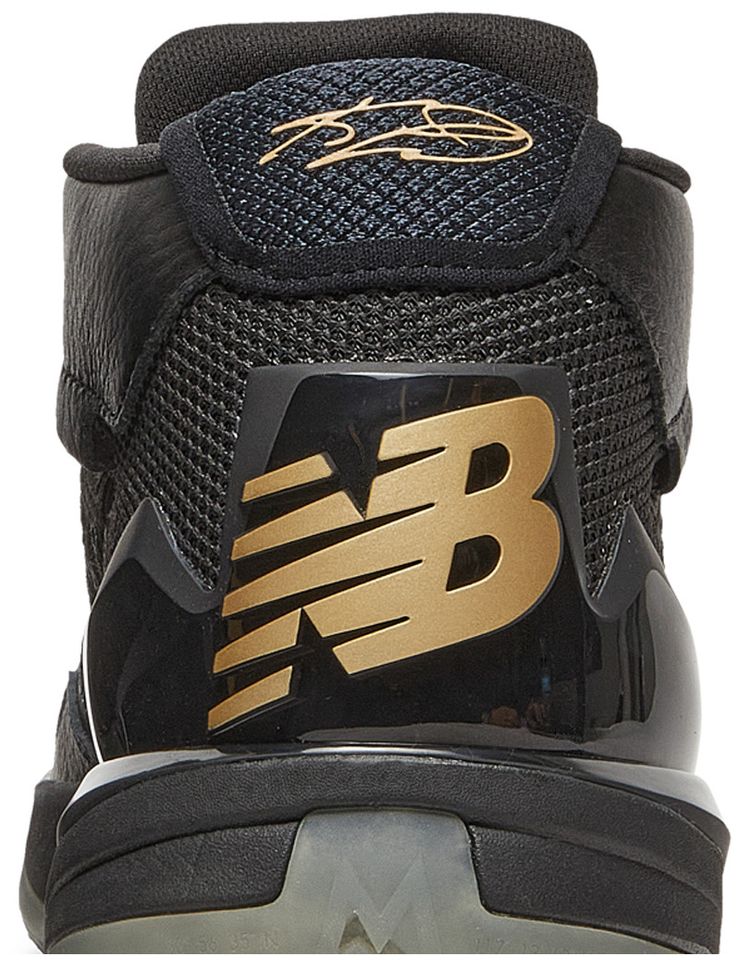 KAWHI Essential Black