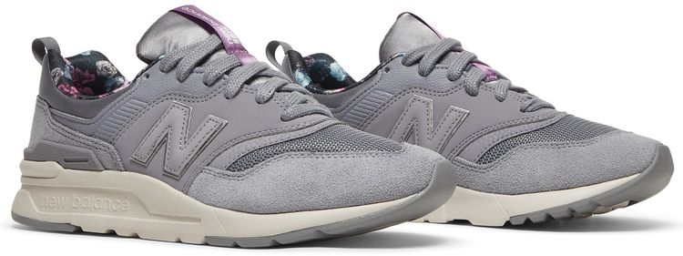 New Balance Wmns 997H Blossom Pack   Grey