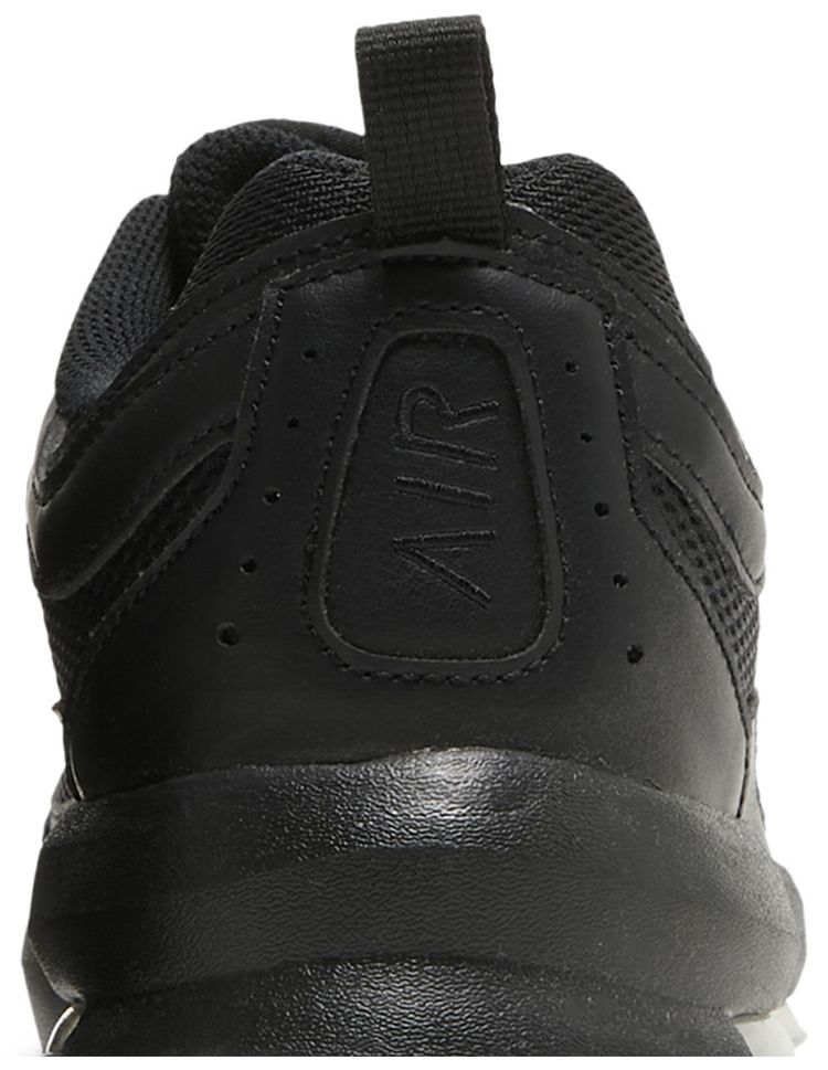 Air Max AP Triple Black