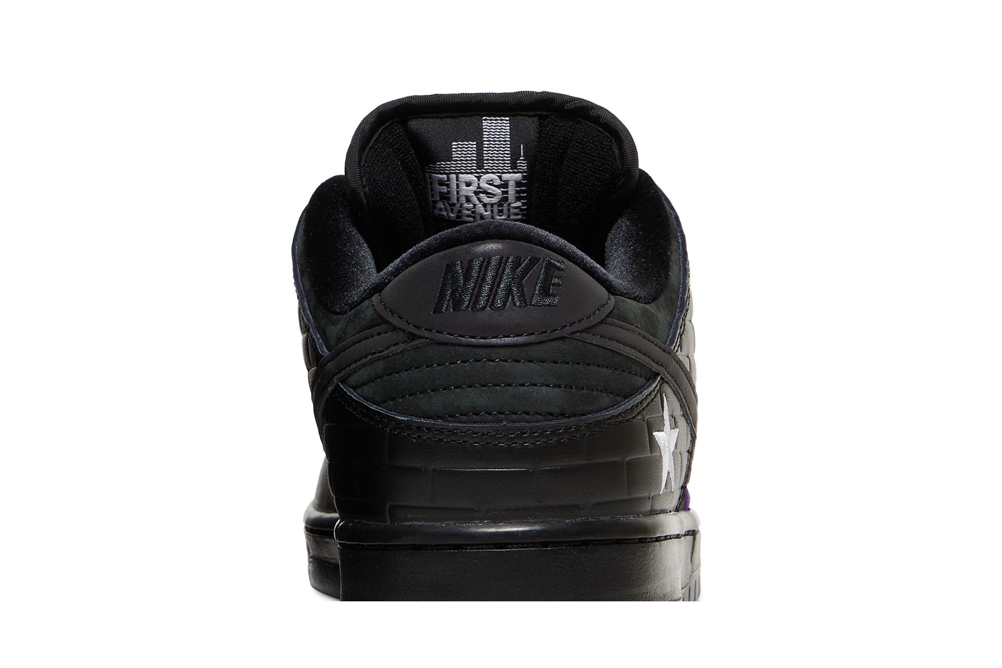Buy Familia x Dunk Low Pro QS SB 'First Avenue' - DJ1159 001