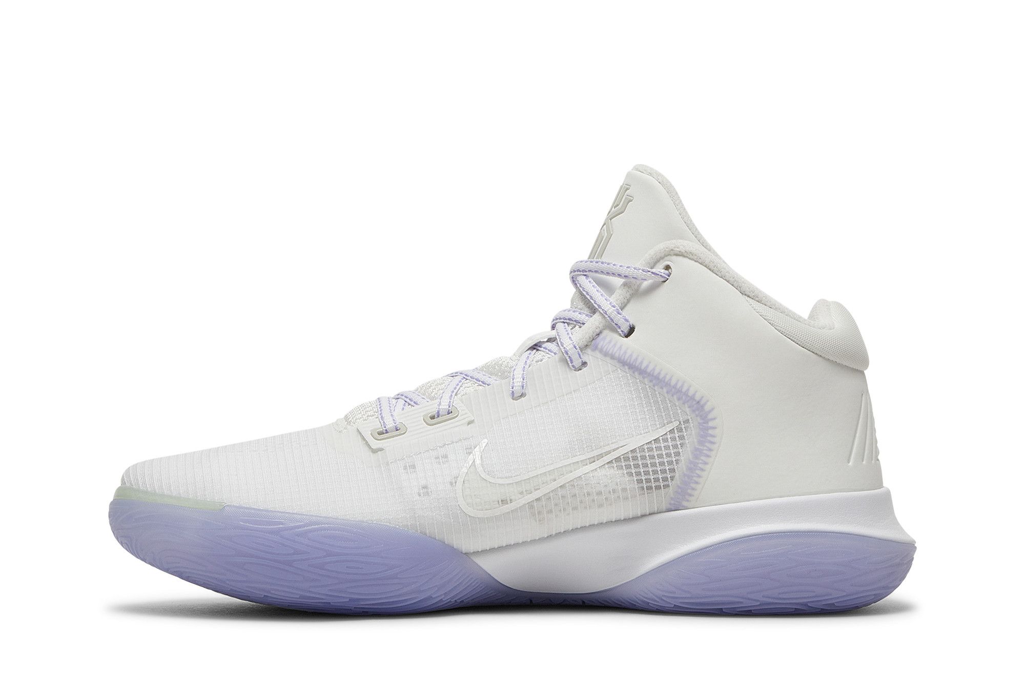 Basketball shoes kyrie flytrap top