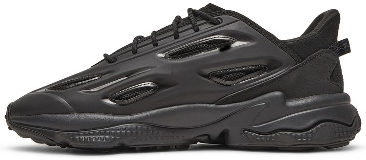 Ozweego Celox Black
