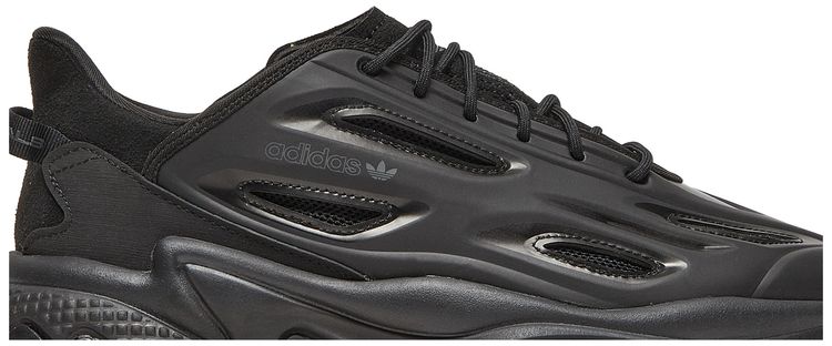 Ozweego Celox Black