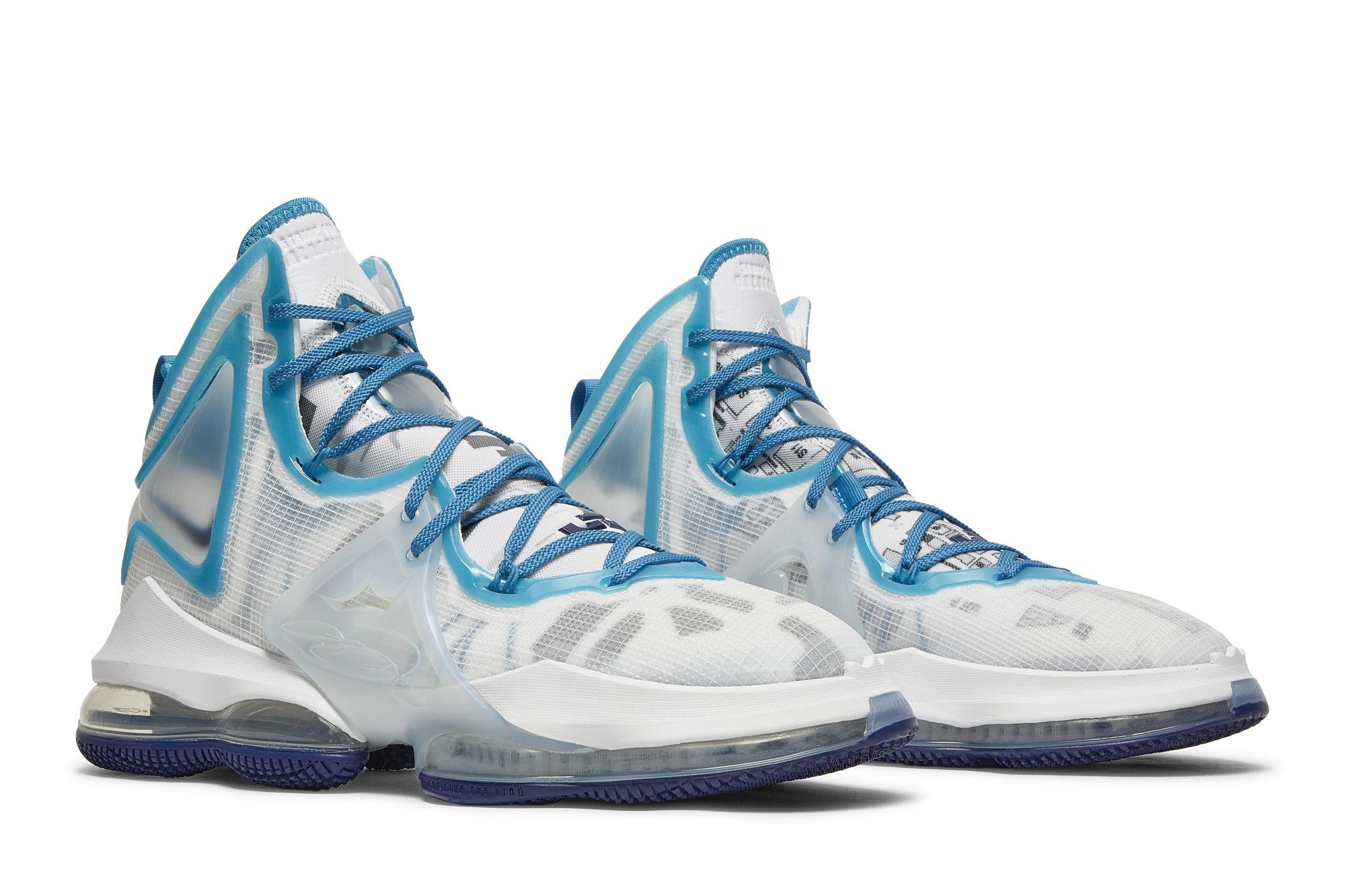 Buy Space Jam x Nike LeBron 19 'Sweatsuit' - DC9338 100 | GOAT