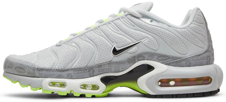 Nike Air Max Plus Reflective Logo