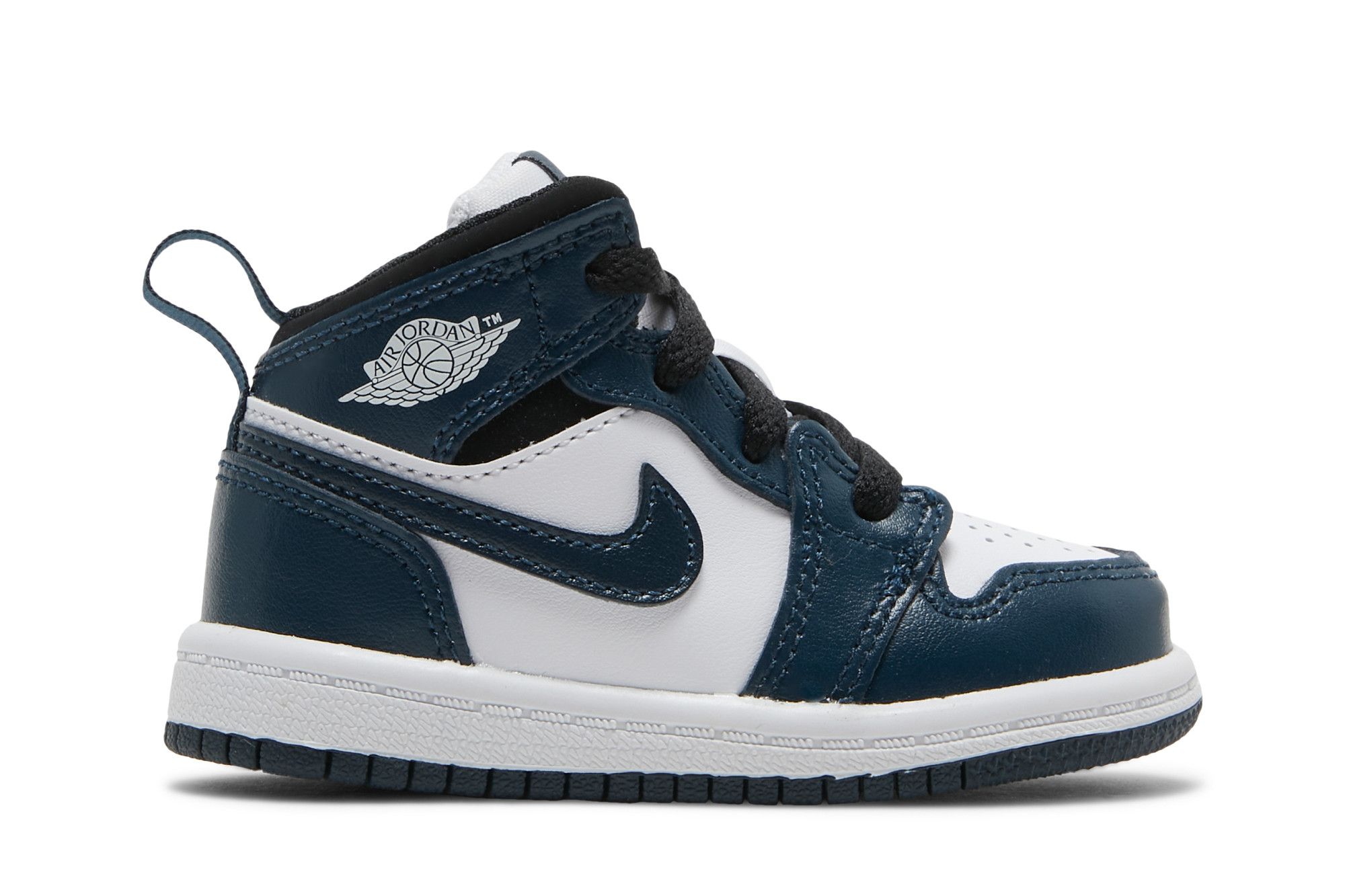 nike court royale canvas