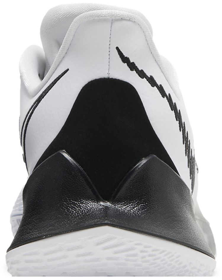 Nike Kyrie Low 3 TB White Black
