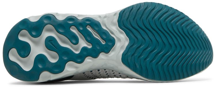 Nike Wmns React Phantom Run Flyknit 2 Platinum Tint Dark Teal Green