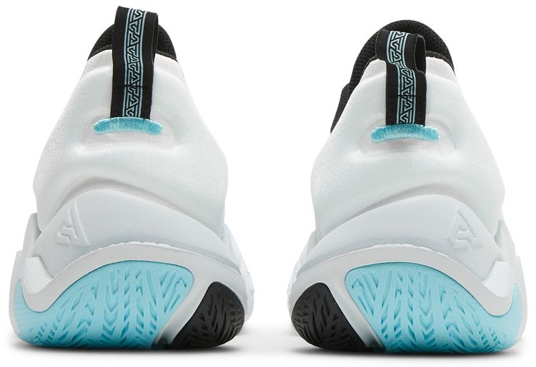 Nike Giannis Immortality GS White Copa