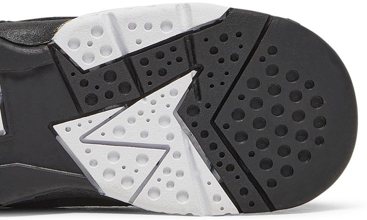 Air Jordan True Flight TD Black Metallic Gold 2019