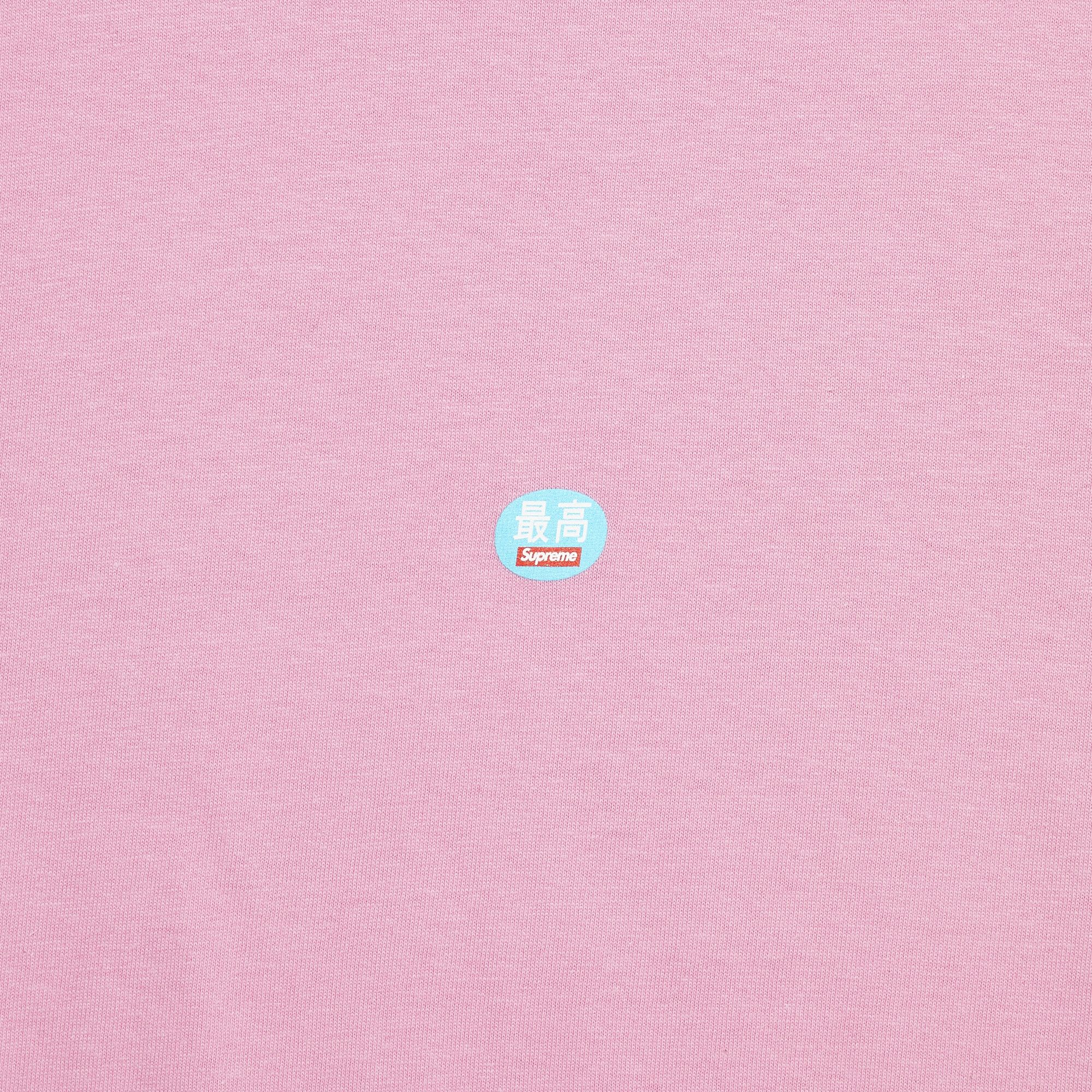 Pink supreme sticker online