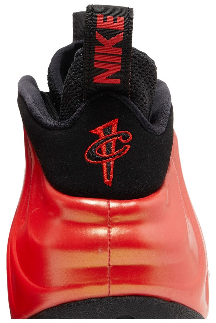 Nike Air Foamposite One Habanero Red