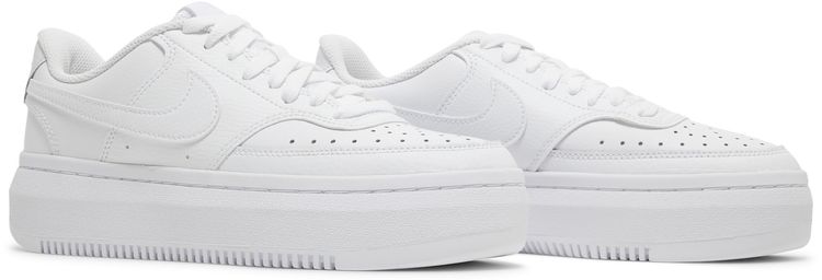 Wmns Court Vision Alta Triple White