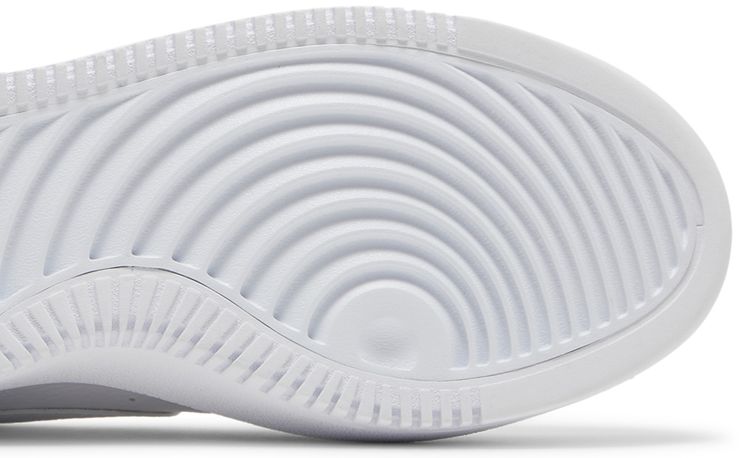 Wmns Court Vision Alta Triple White