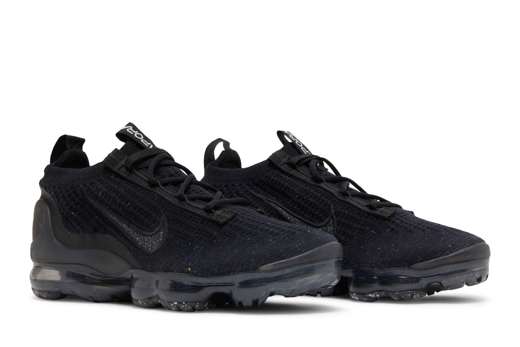 Black on black vapor max outlet