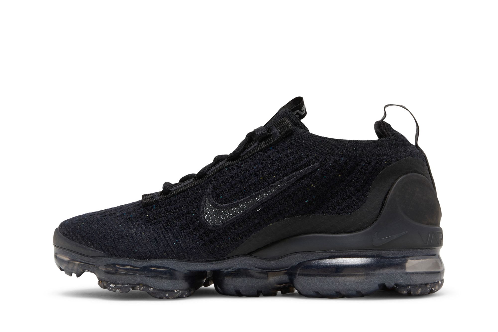 Black flyknit vapourmax sale