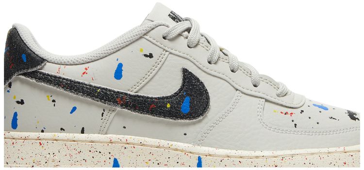 Nike Air Force 1 LV8 3 GS Paint Splatter   Light Bone