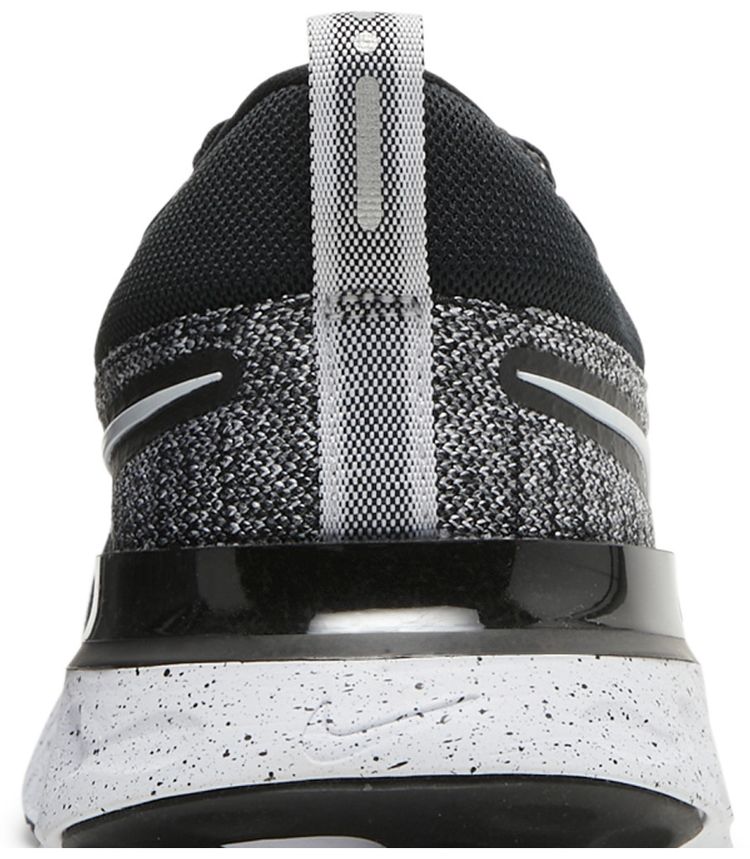 React Infinity Run Flyknit 2 White Black