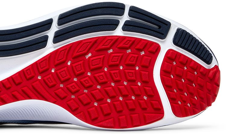 Nike Air Zoom Pegasus 37 New England Patriots