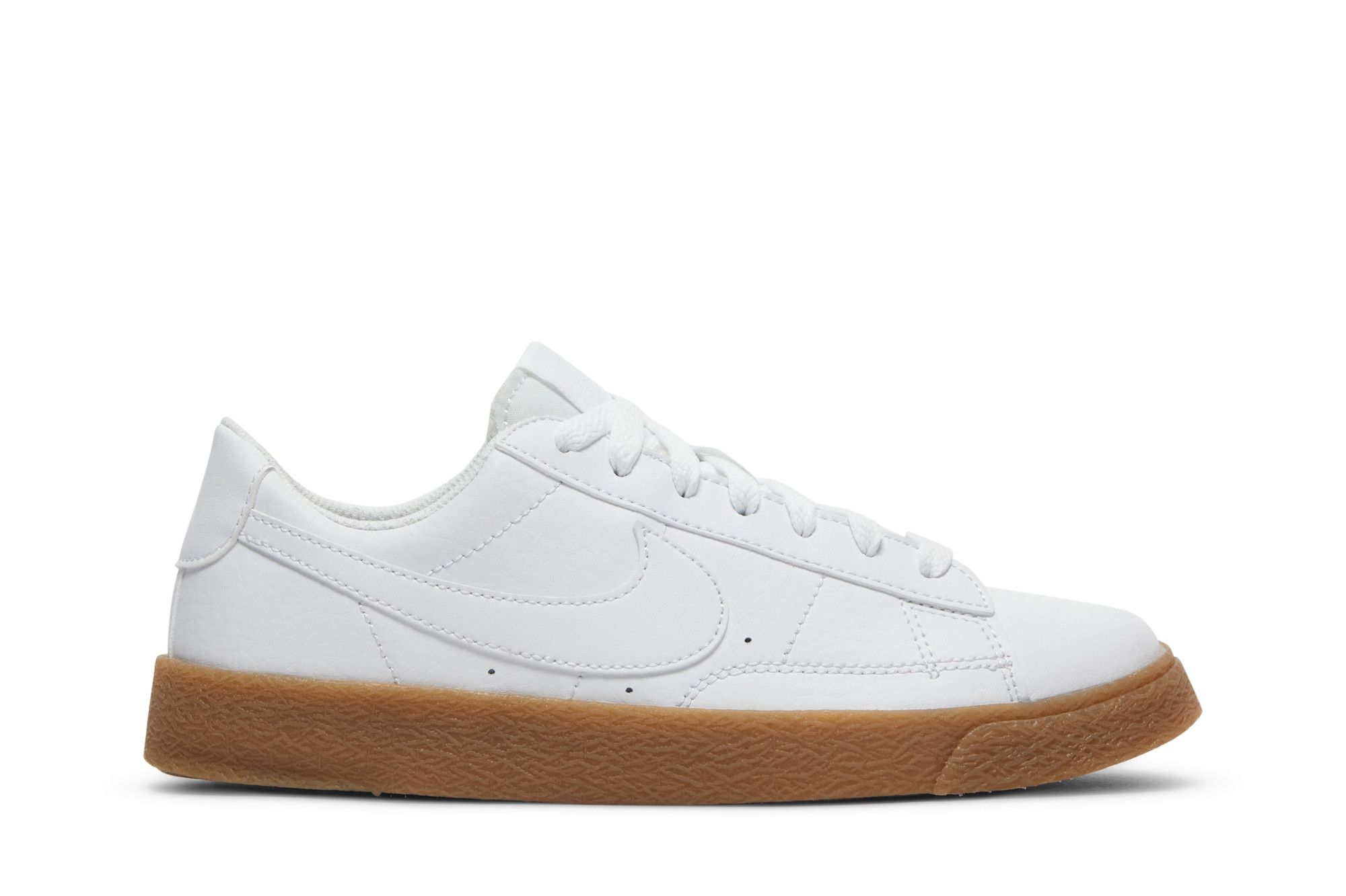 Nike blazer low white gum hot sale