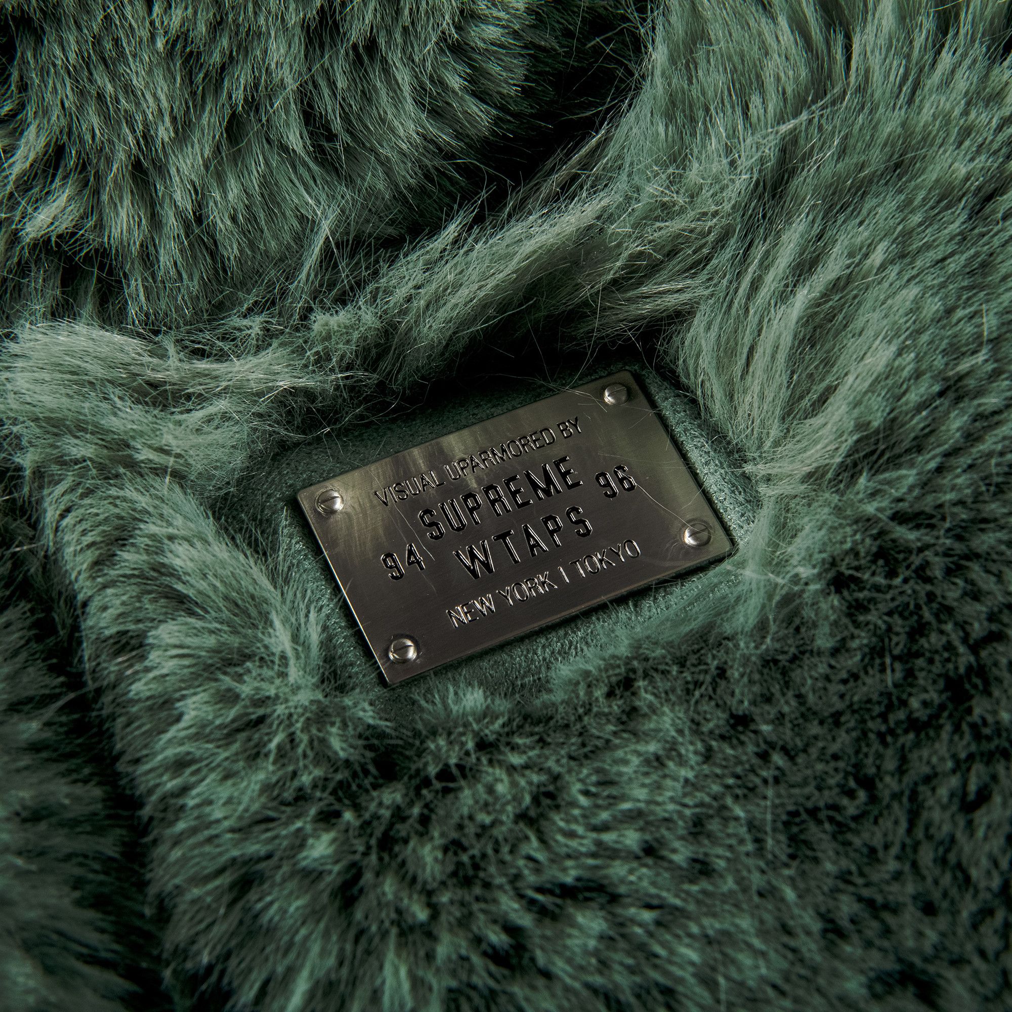 Size xl Supreme x WTAPS Faux Fur Hooded Jacket 'Green'