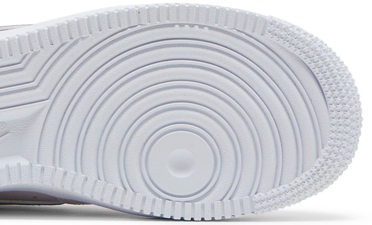 Nike Wmns Air Force 1 07 Essential Venice Metallic Silver