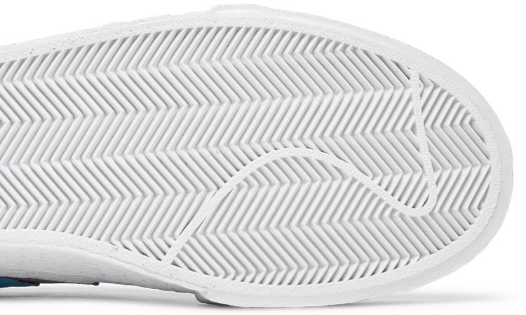 KAWS x sacai x Nike Blazer Low Purple Dusk