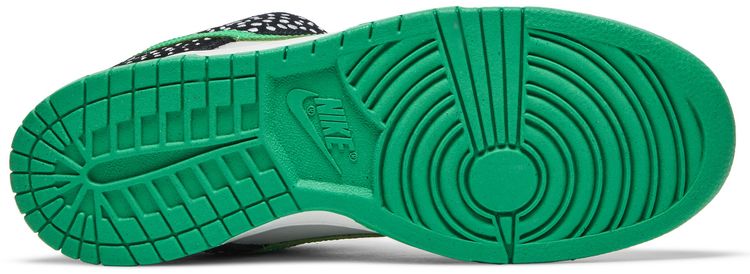 Dunk Low Premium SB Loon