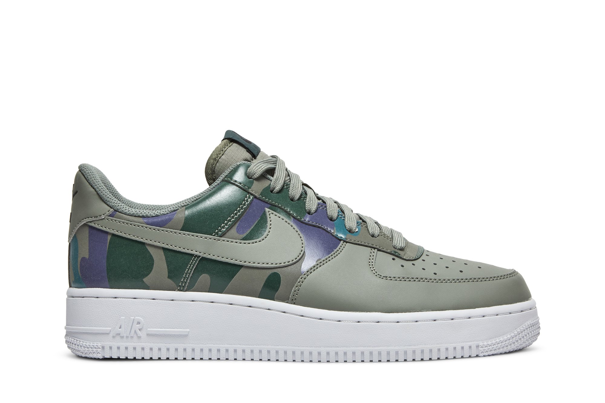 Buy Air Force 1 '07 LV8 'Country Camo' - 823511 008 | GOAT