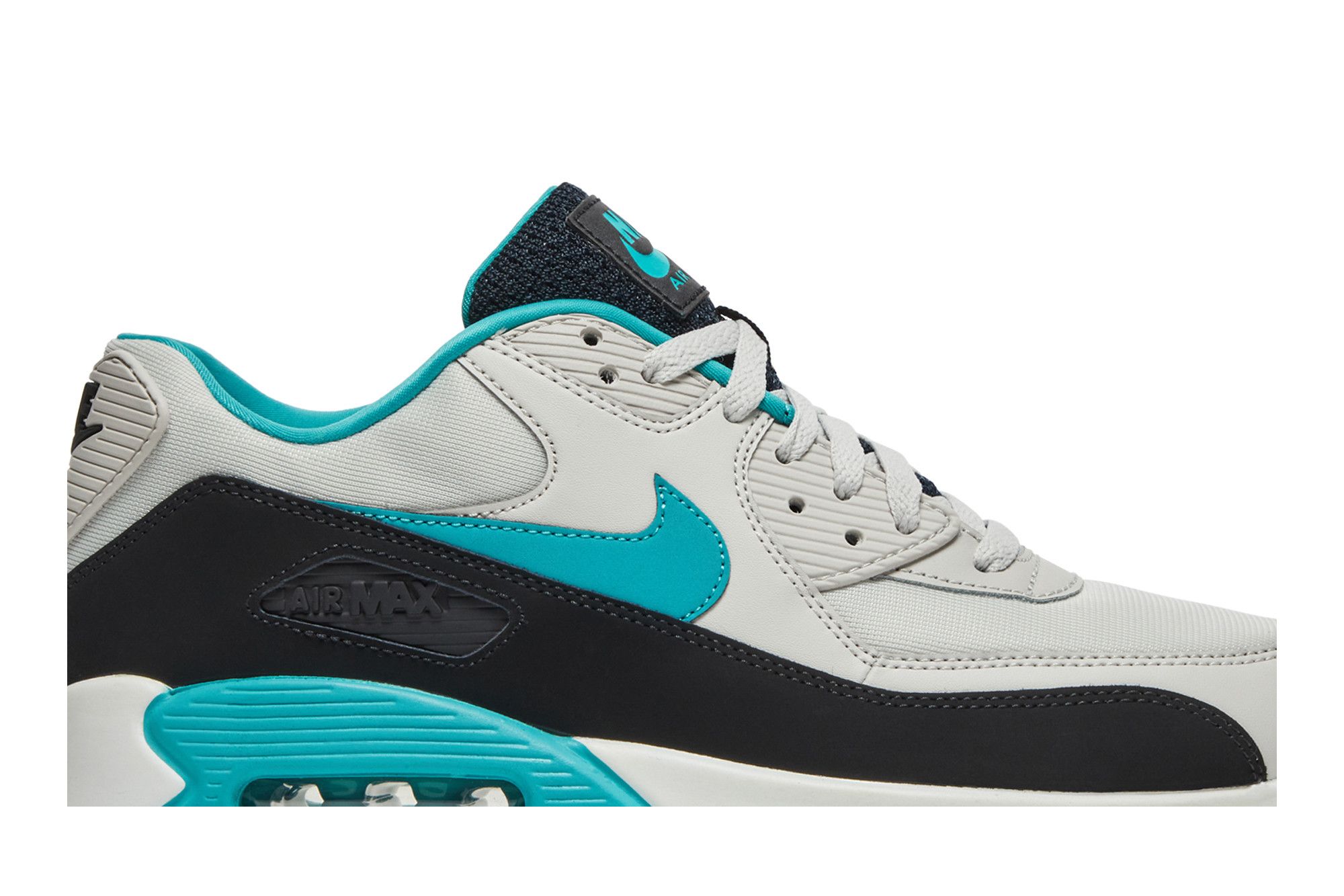 White black and turquoise air max 2025