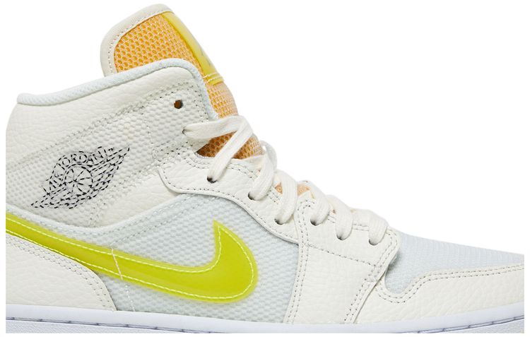 Wmns Air Jordan 1 Mid SE Voltage Yellow