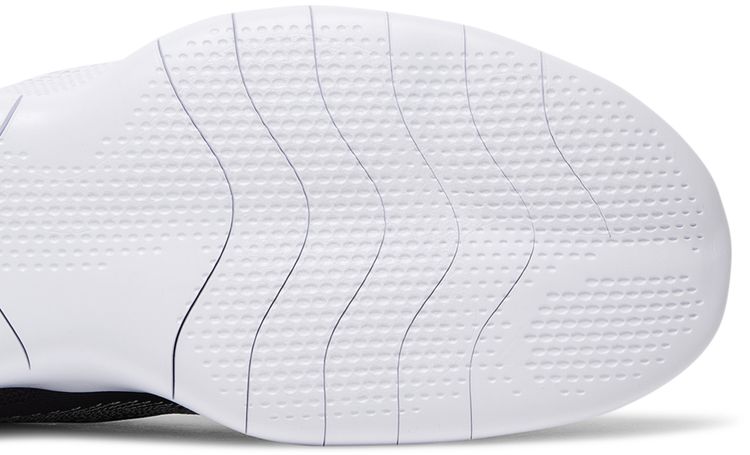 Nike Flex Experience Run 10 Black White