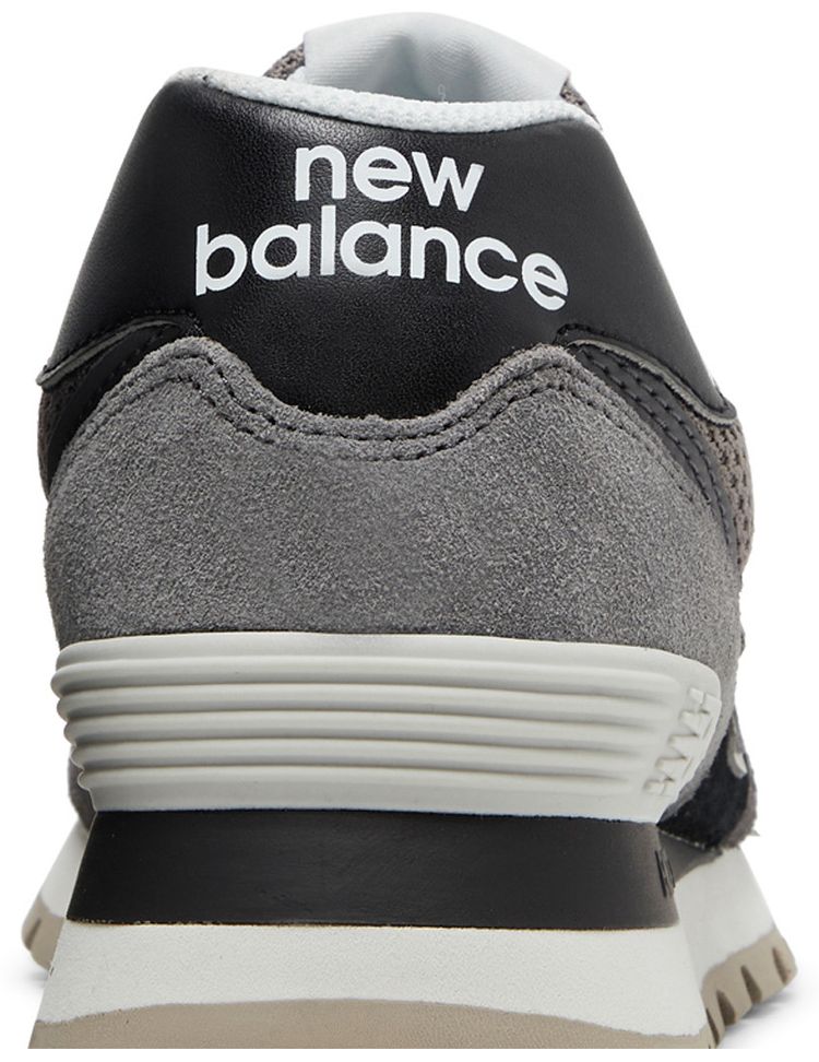New Balance 574 Black Magnet
