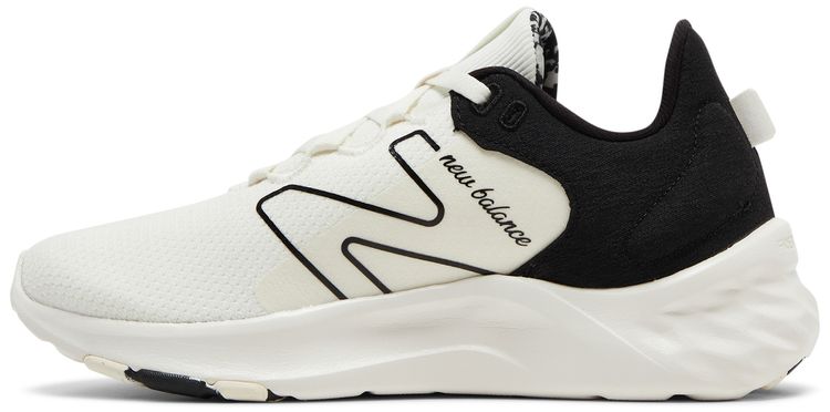 New Balance Wmns Fresh Foam Roav v2 Wide Sea Salt