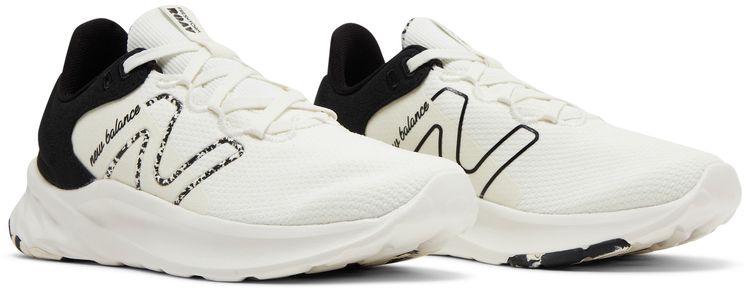 New Balance Wmns Fresh Foam Roav v2 Wide Sea Salt