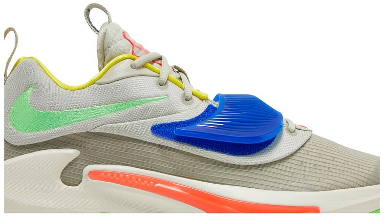 Nike Zoom Freak 3 Primary Colors
