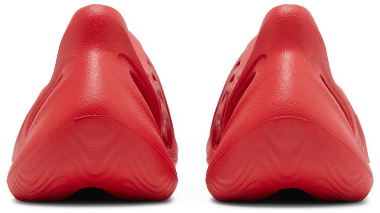Yeezy Foam Runner Kids Vermilion
