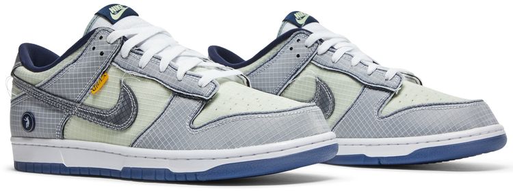 Union LA x Dunk Low Passport Pack   Pistachio