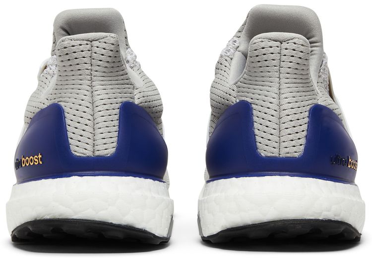 Adidas UltraBoost 10 DNA Cloud White Legacy Indigo