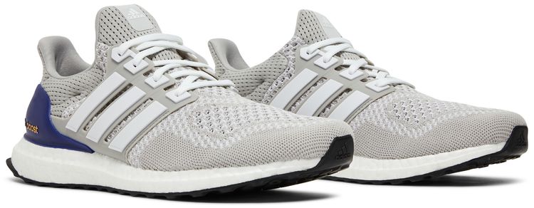 Adidas UltraBoost 10 DNA Cloud White Legacy Indigo