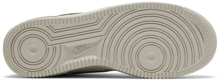 Nike Wmns Air Force 1 Rough Green