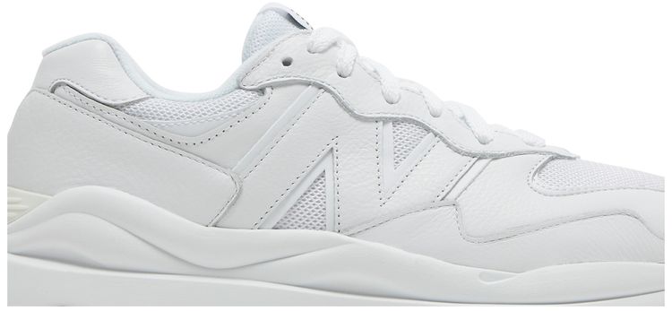 5740 White Gum