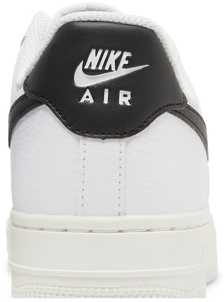 Nike Wmns Air Force 1 07 White Black