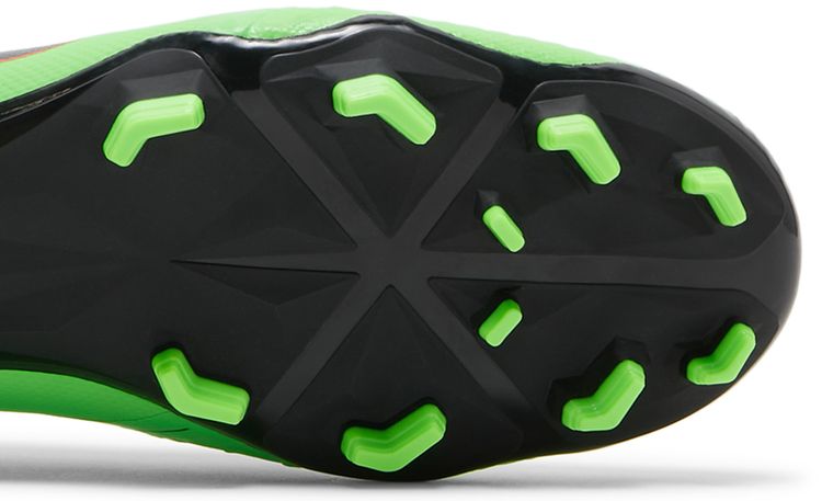 Nike Phantom Venom Academy FG Green Strike
